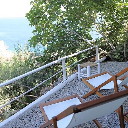 Casa Vacanze Lorenzo Malfa (Salina) Exterior foto