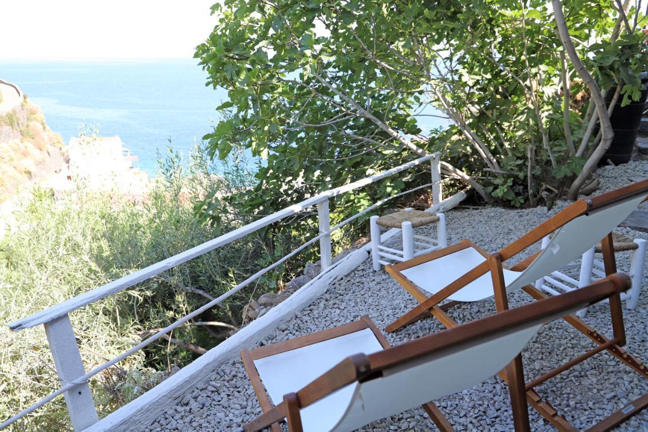 Casa Vacanze Lorenzo Malfa (Salina) Exterior foto