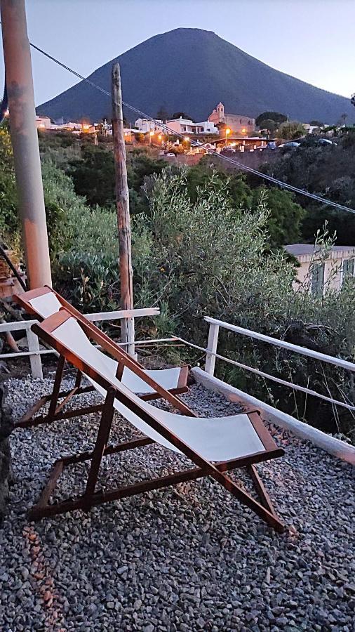 Casa Vacanze Lorenzo Malfa (Salina) Exterior foto